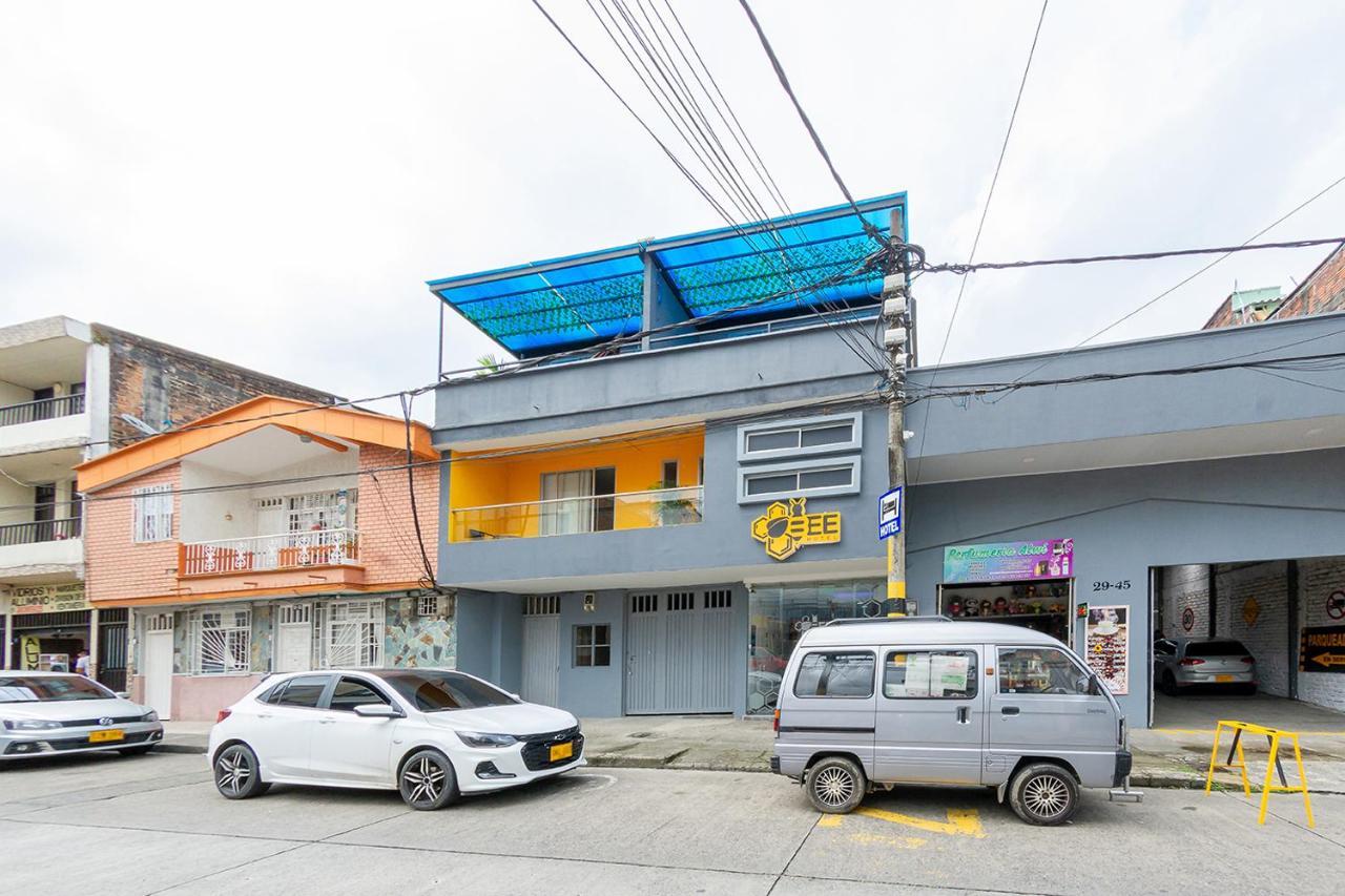 Ayenda Bee Hotel Pereira Dış mekan fotoğraf